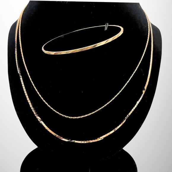 80s Goldtone Classic Style Chain Necklaces & Sparkling Bangle - Avon - NIB - Picture 1 of 5